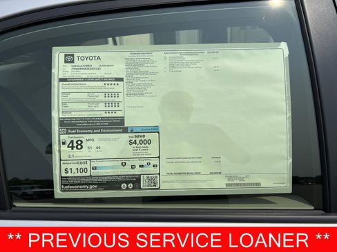 Used 2025 Toyota Corolla LE w/ LE Premium Package image 2