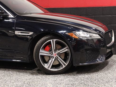 Used 2018 Jaguar XF First Edition AWD/4WD image 3