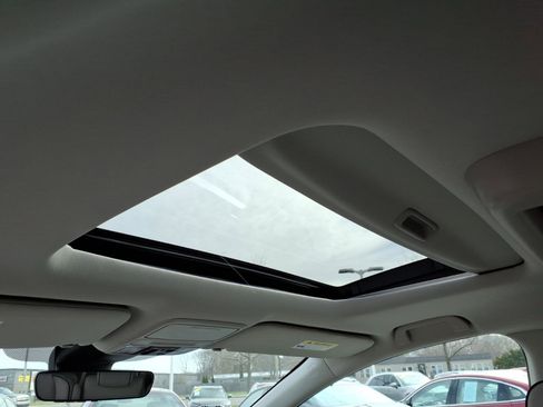 New 2026 Honda Odyssey Touring image 5