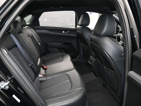 Used 2023 Kia K5 GT-Line image 41