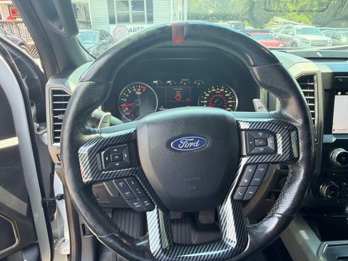 Used 2018 Ford F150 Raptor w/ Equipment Group 802A Luxury AWD/4WD image 17