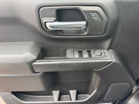 Used 2022 Chevrolet Silverado 1500 Custom image 20