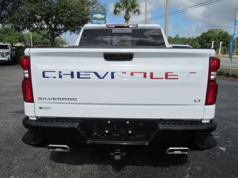 Used 2025 Chevrolet Silverado 1500 LT Trail Boss w/ Convenience Package II image 6