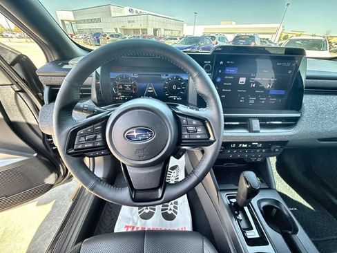 Used 2026 Subaru Outback Limited AWD/4WD image 14