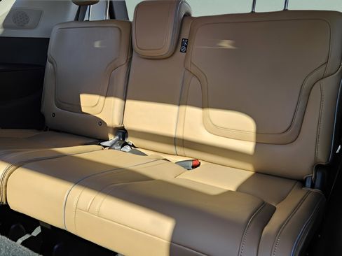 New 2026 INFINITI QX80 Luxe w/ Cargo Package RWD image 15