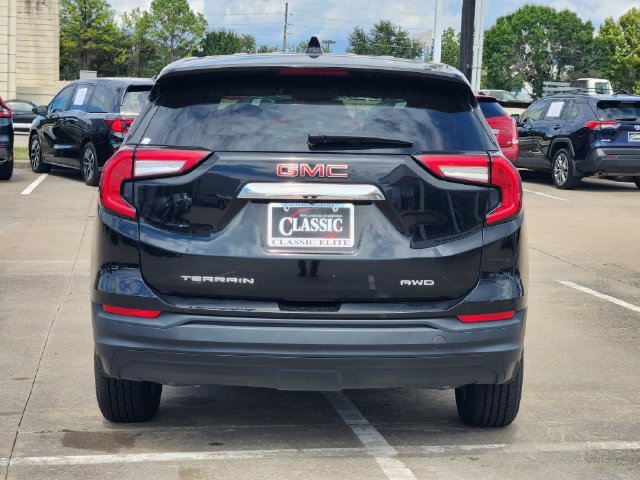 Used 2024 GMC Terrain SLE AWD/4WD image 6