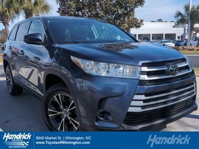 Used 2019 Toyota Highlander LE