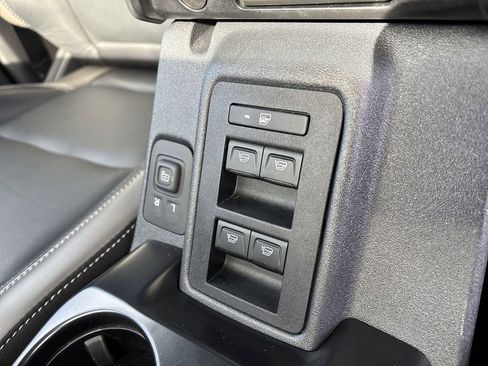 Used 2025 Ford Bronco Outer Banks image 15