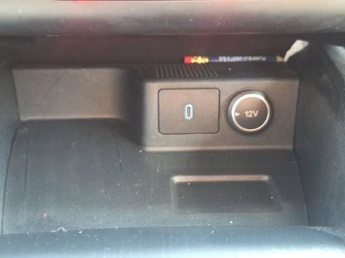 Used 2020 Ford Escape SE AWD/4WD image 32