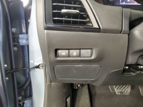 New 2026 Nissan Sentra SV w/ SV Convenience Package FWD image 28
