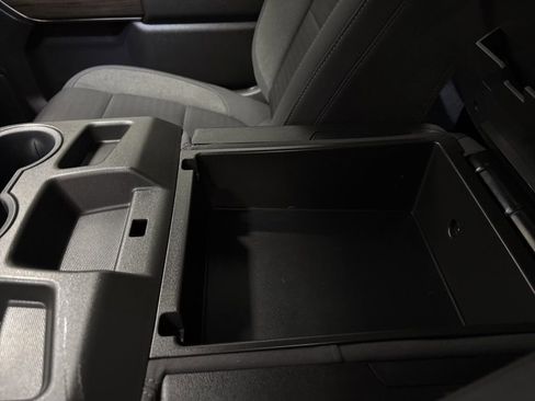 Used 2022 Chevrolet Silverado 1500 LT w/ Bed Protection Package image 19