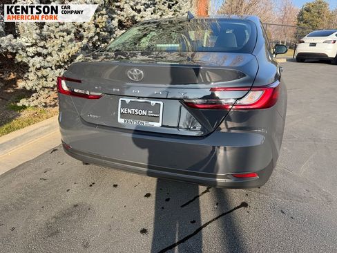 Used 2026 Toyota Camry LE image 33