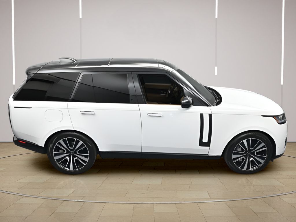Used 2025 Land Rover Range Rover SE AWD/4WD image 35