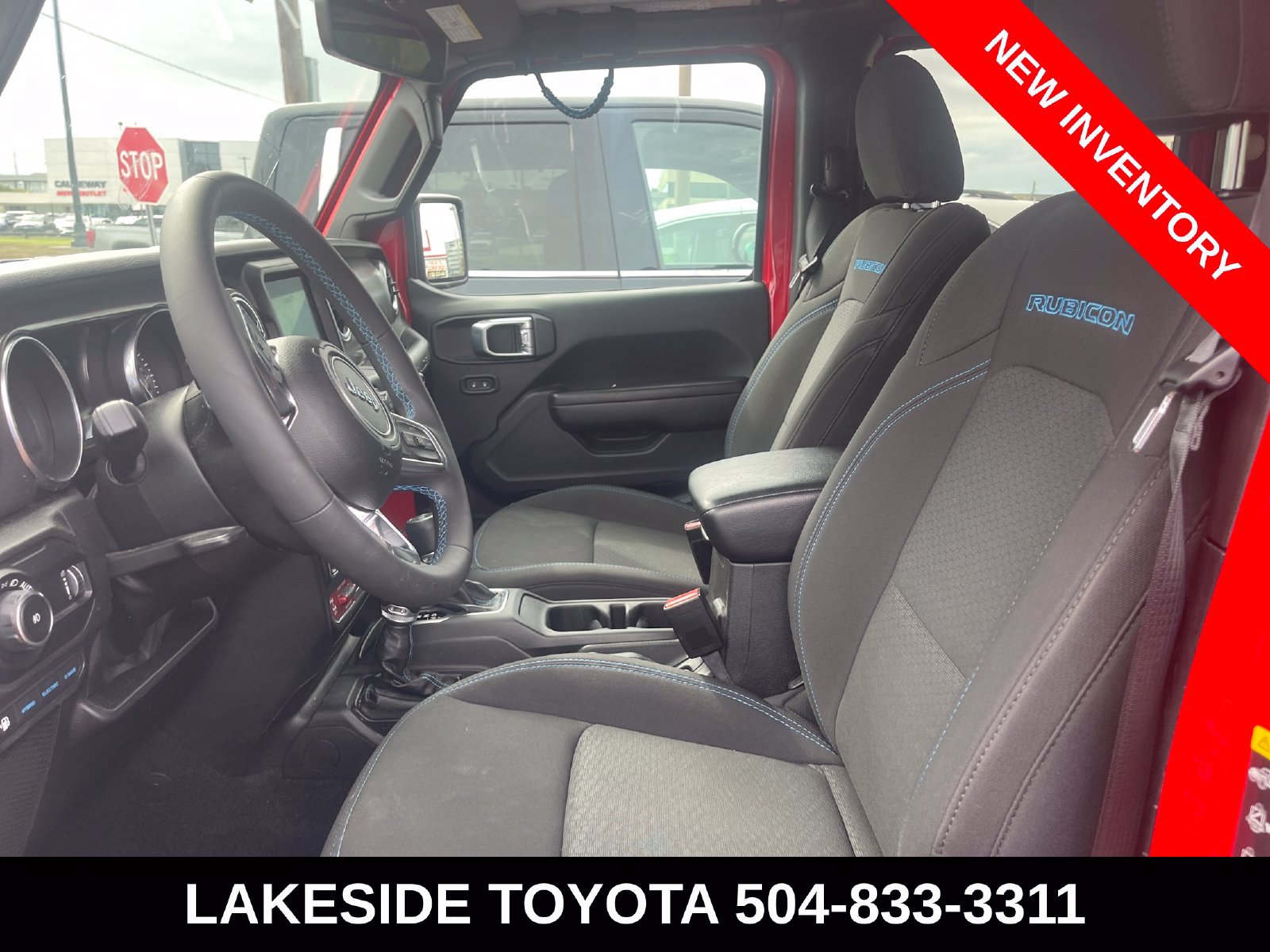 Used 2023 Jeep Wrangler Unlimited Rubicon 4xe AWD/4WD image 6