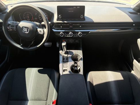 Certified 2025 Honda Civic Sport image 2