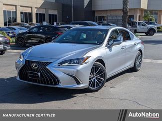 Used 2025 Lexus ES 300h w/ Premium Package video 1