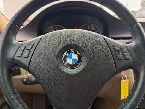 Used 2011 BMW 335i Sedan image 20