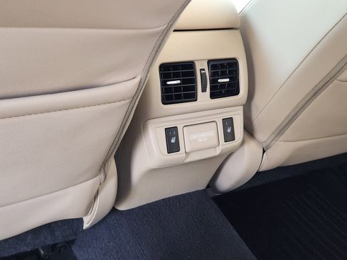 Used 2018 Subaru Outback 2.5i Limited image 39