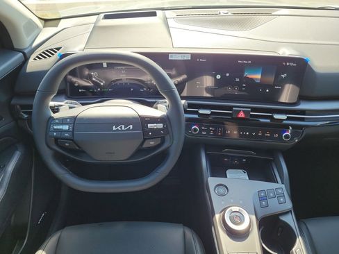 New 2026 Kia Sportage SX Prestige AWD/4WD image 19