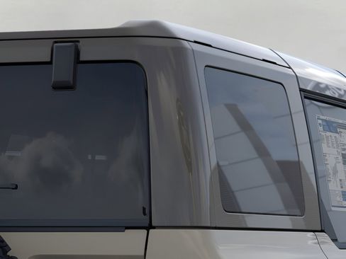 New 2026 Ford Bronco Badlands image 25