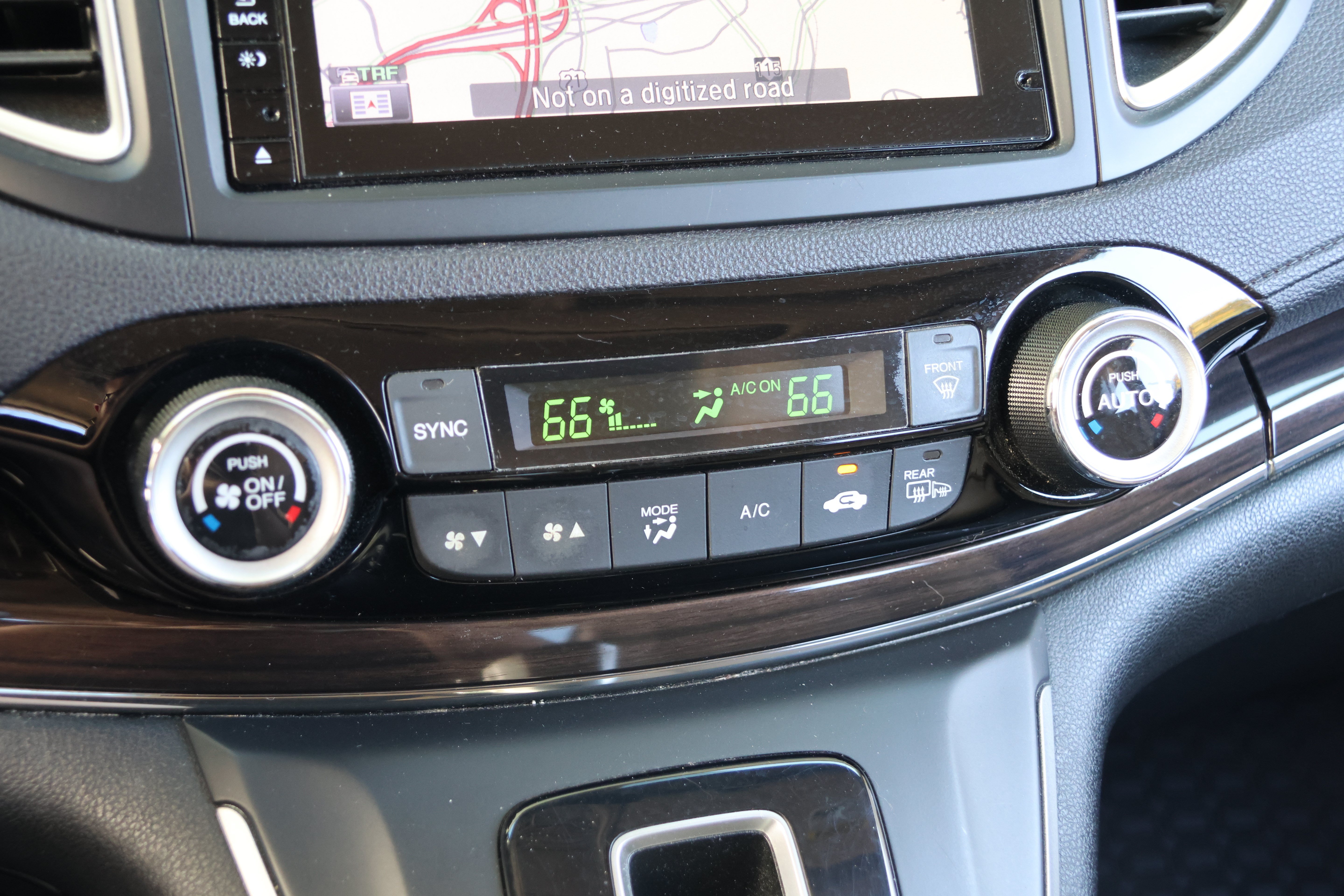 Used 2015 Honda CR-V Touring image 24
