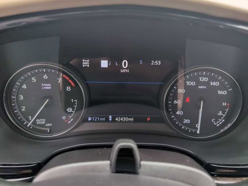Used 2024 Cadillac XT6 Premium Luxury w/ Platinum Package AWD/4WD image 12