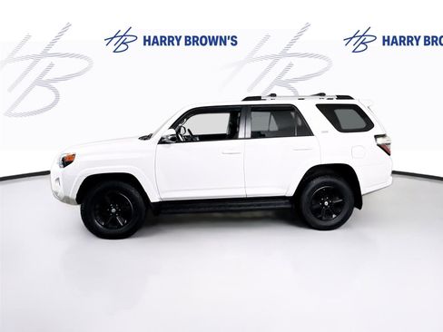 Used 2020 Toyota 4Runner SR5 Premium image 27