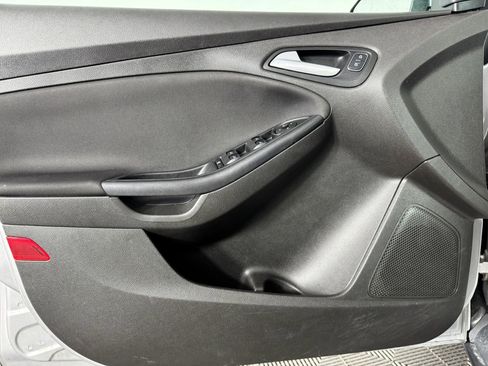 Used 2016 Ford Focus SE image 21