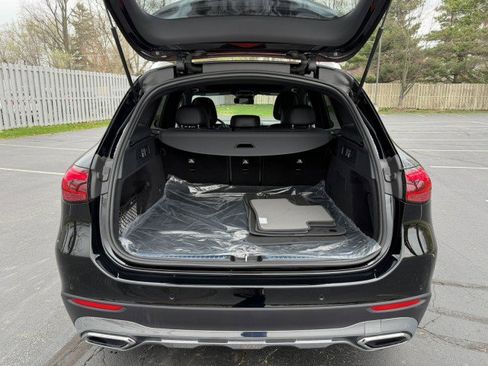 Used 2026 Mercedes-Benz GLC 300 4MATIC image 33