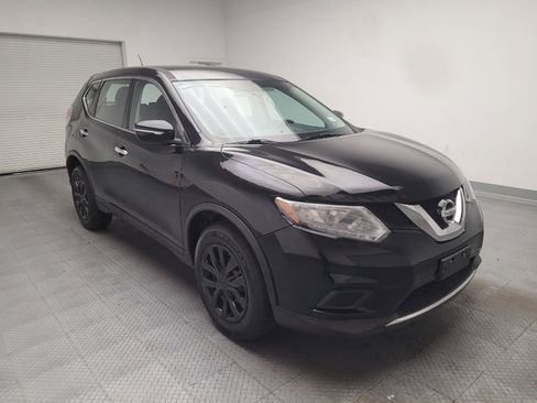 Used 2015 Nissan Rogue S FWD image 13