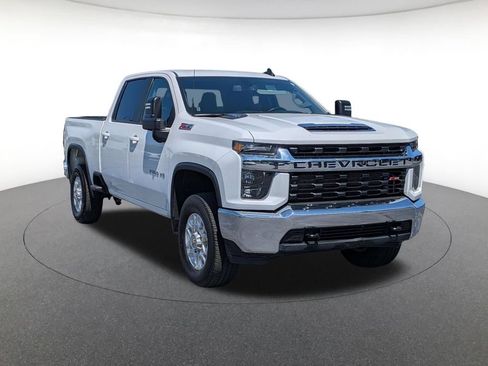 Used 2023 Chevrolet Silverado 2500 LT AWD/4WD image 3