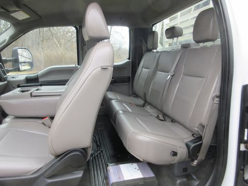 Used 2019 Ford F350 XL w/ XL Value Package image 38