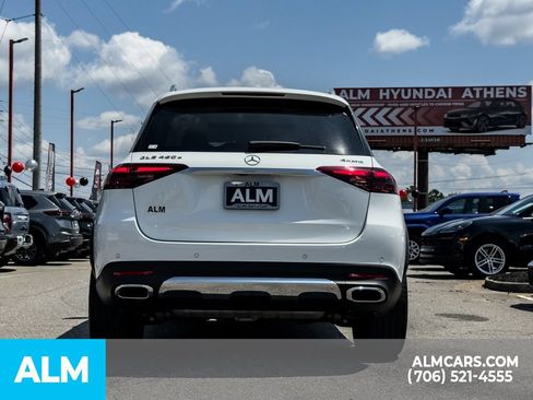 Used 2025 Mercedes-Benz GLE 450e 4MATIC image 5
