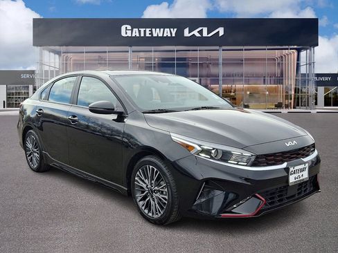 Used 2024 Kia Forte GT-Line w/ GT-Line Premium Package image 1