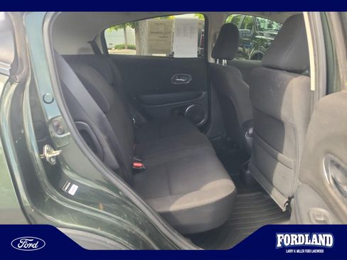 Used 2017 Honda HR-V EX image 18