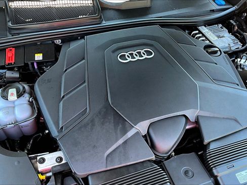 Used 2019 Audi Q8 Premium w/ Convenience Package AWD/4WD image 31