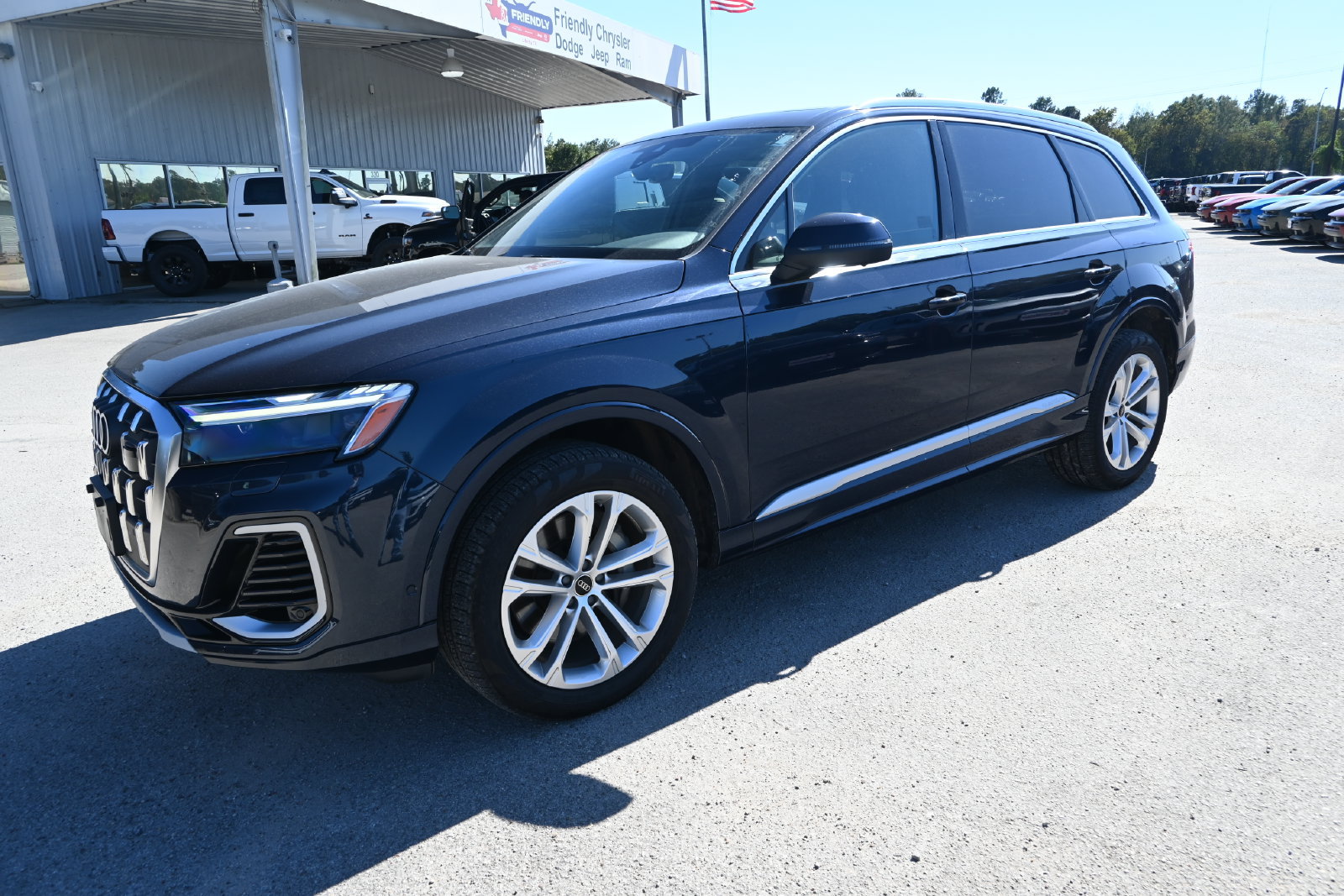 Used 2025 Audi Q7 3.0T Premium Plus AWD/4WD image 5