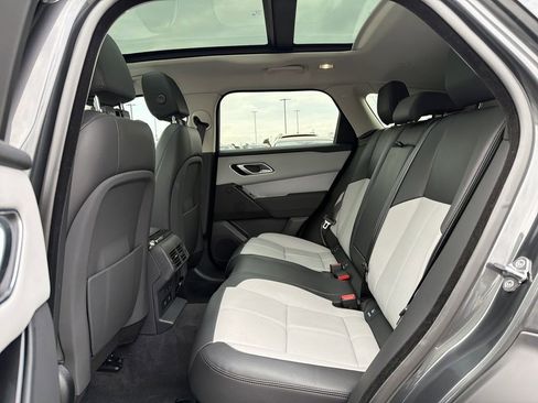 Used 2025 Land Rover Range Rover Velar S image 5