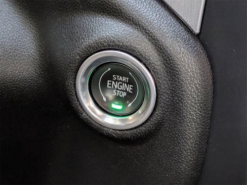 Used 2021 GMC Sierra 1500 SLE w/ LPO, GMC Protection Package image 29