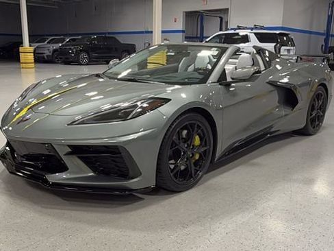 Used 2023 Chevrolet Corvette Stingray Premium Conv w/ Z51 Performance Package image 28