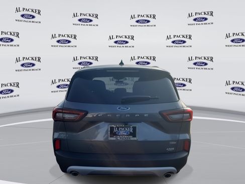 New 2026 Ford Escape SE image 4