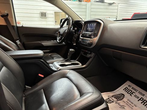 Used 2020 Chevrolet Colorado ZR2 w/ ZR2 Dusk Special Edition AWD/4WD image 25