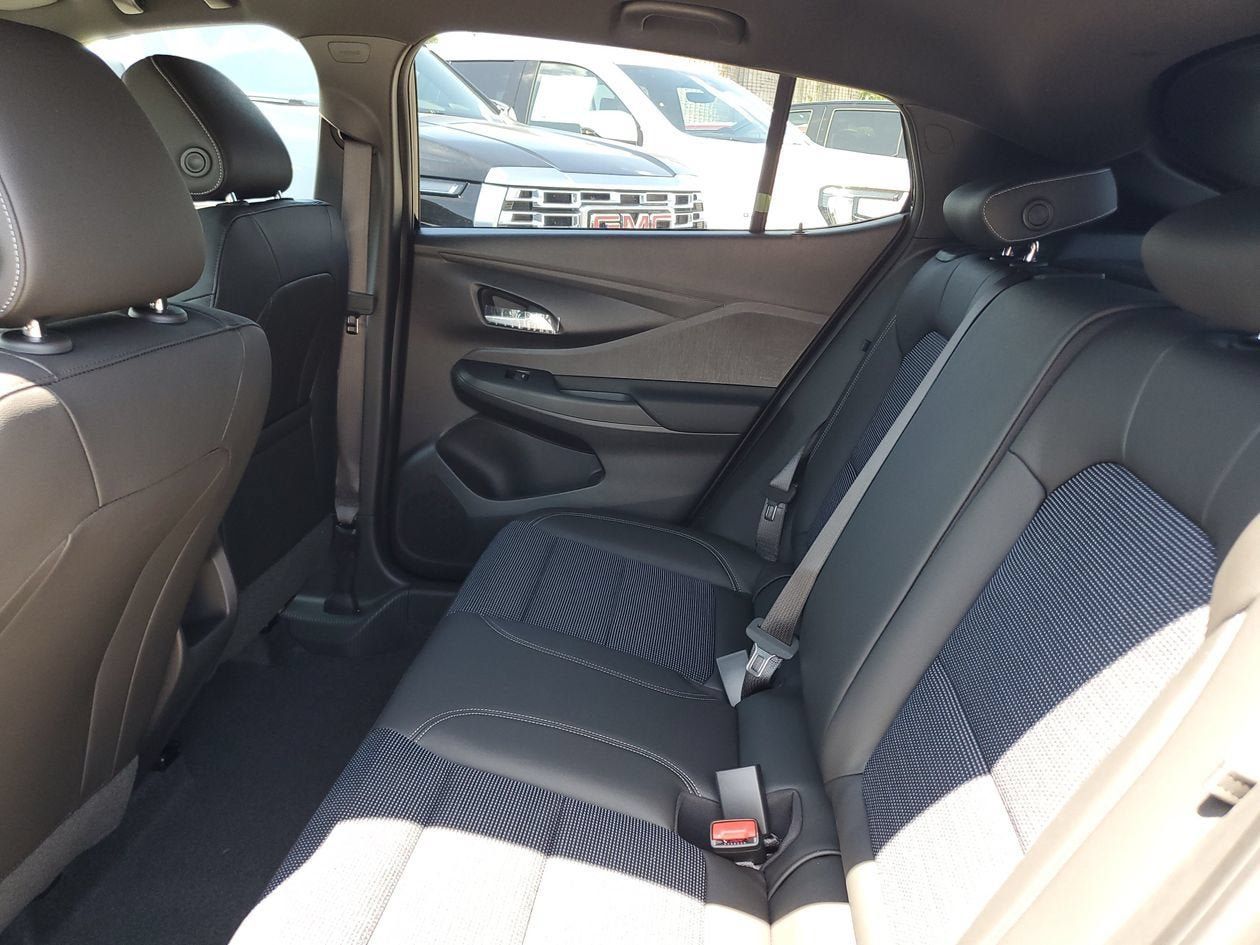 New 2026 Buick Envista Preferred w/ Convenience I Package FWD image 10