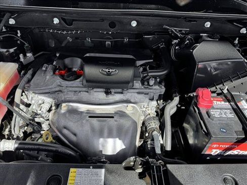 Used 2013 Toyota RAV4 XLE AWD/4WD image 21