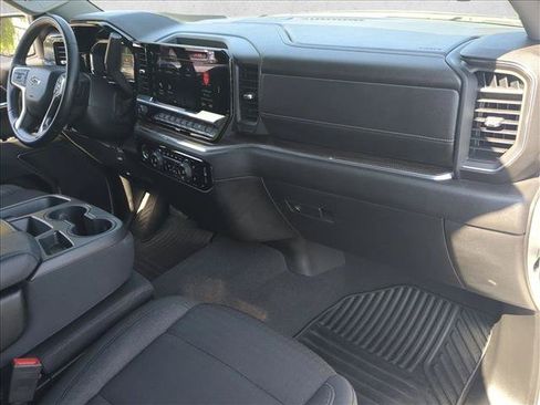 Used 2023 Chevrolet Silverado 1500 RST AWD/4WD image 22