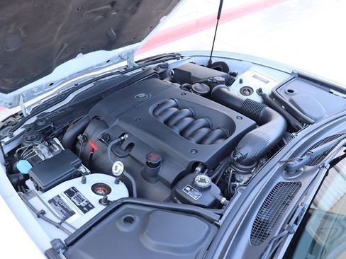 Used 2004 Jaguar XK8 Convertible image 64