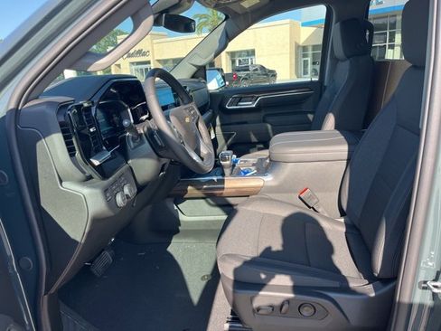 New 2026 Chevrolet Silverado 1500 LT w/ All Star Edition Plus image 18