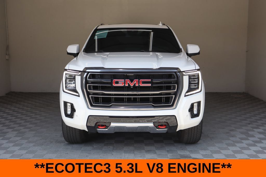 Used 2024 GMC Yukon AT4 w/ Technology Package AWD/4WD image 3