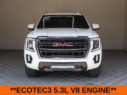 Used 2024 GMC Yukon AT4 w/ Technology Package AWD/4WD image 3
