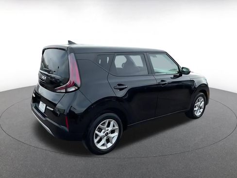 Used 2025 Kia Soul LX w/ LX Technology Package image 15